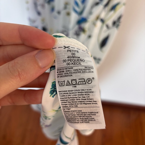 Banana Republic Floral Satin Maxi Dress Size 00P - Picture 7 of 7